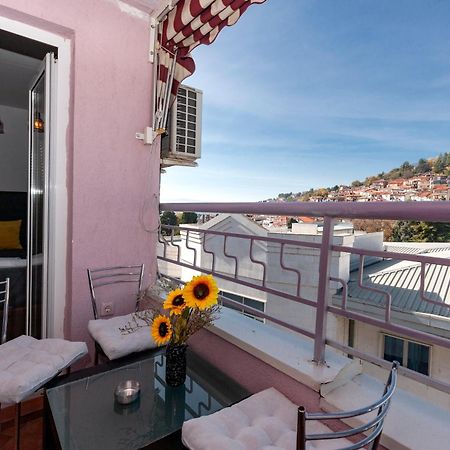 Petar Apartment-City Center, Ohrid Buitenkant foto