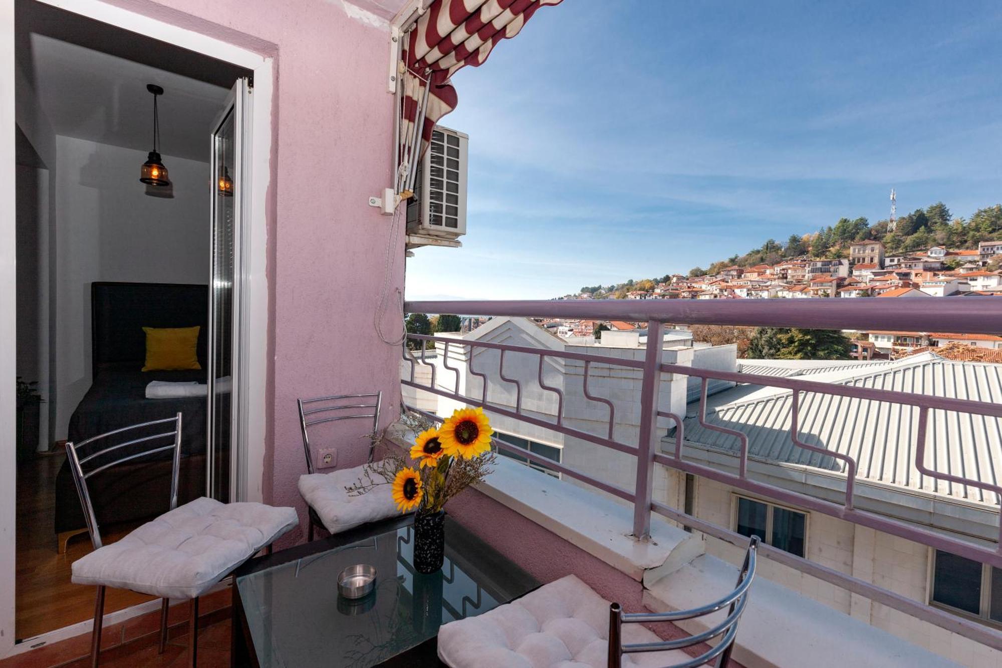 Petar Apartment-City Center, Ohrid Buitenkant foto